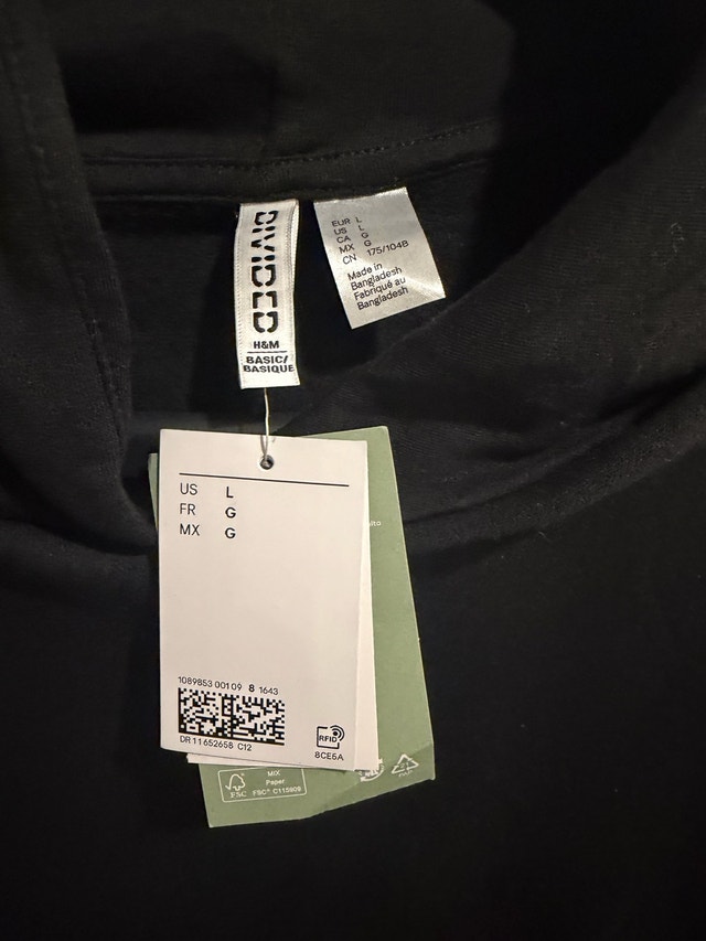H&M DIVIDED Black Hoodie - photo 2