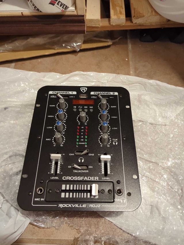 Rockville RDJ2 2 mixer