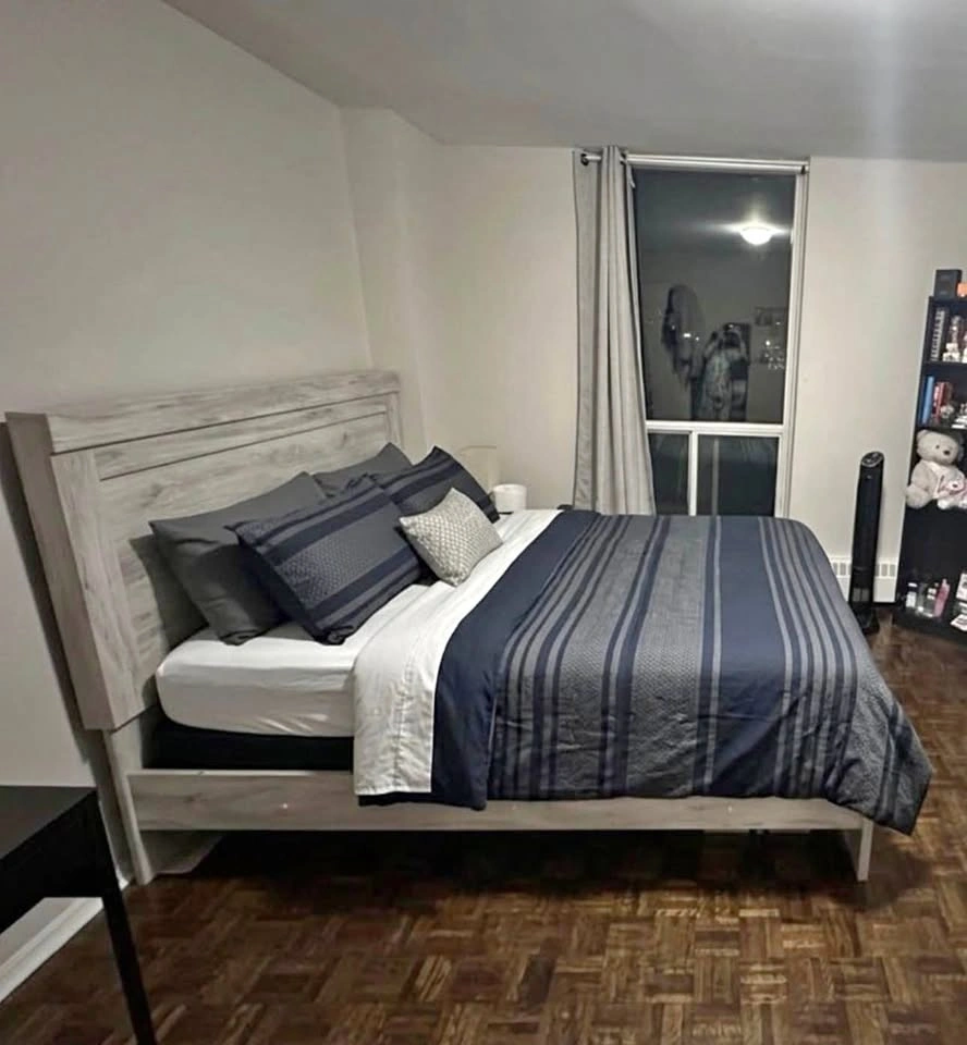 Moving Sale – Ashley Furniture Queen Bed + Box Spring – $400