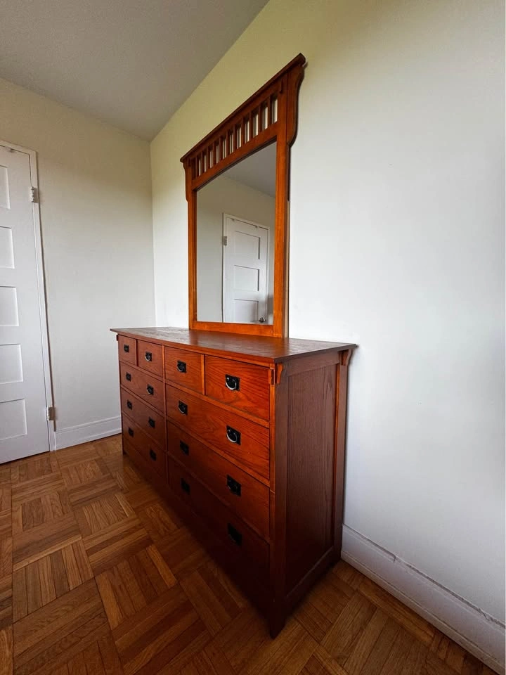 MOVE OUT SALE: Queen Bedroom Set - photo 3