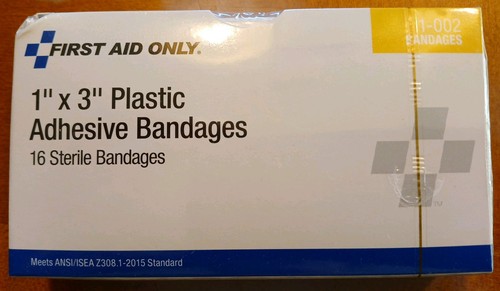 10 Packs First Aid Only 1" x 3" Plastic Adhesive Bandage - photo 2