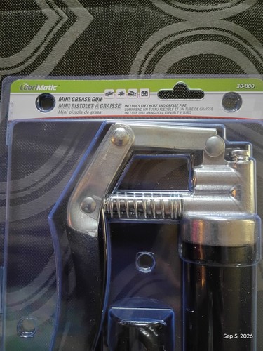 LubriMatic 30-800 Mini Grease Gun w/ Flex Hose & Grease Pipe - photo 2