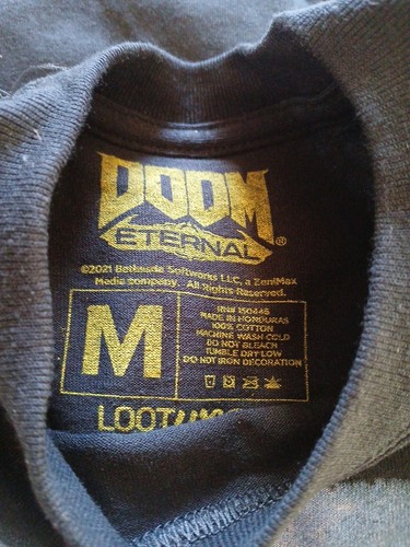 Doom Eternal Size M Lootwear Exclusive Graphic T-Shirt - photo 4
