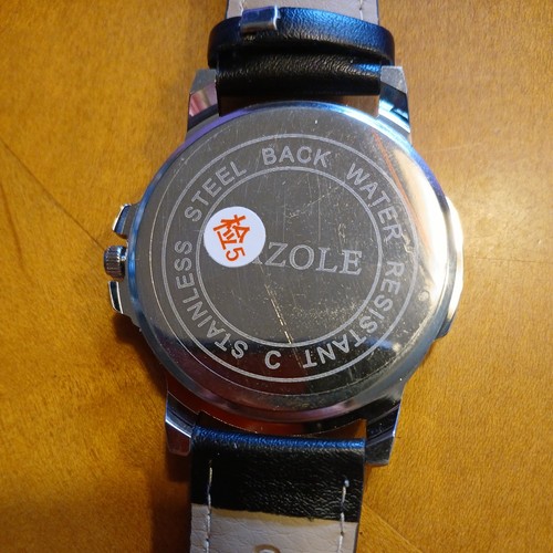 YAZOLE Luxury Watch with Genuine Leather Band - Needs Battery - photo 2
