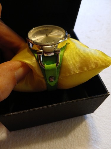 Jules + James Watch Green Strap Brand New Battery Works Great - photo 2