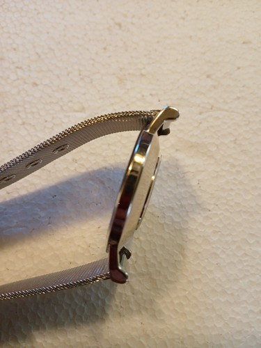 DWG womens silver watch has a brand new battery - photo 5
