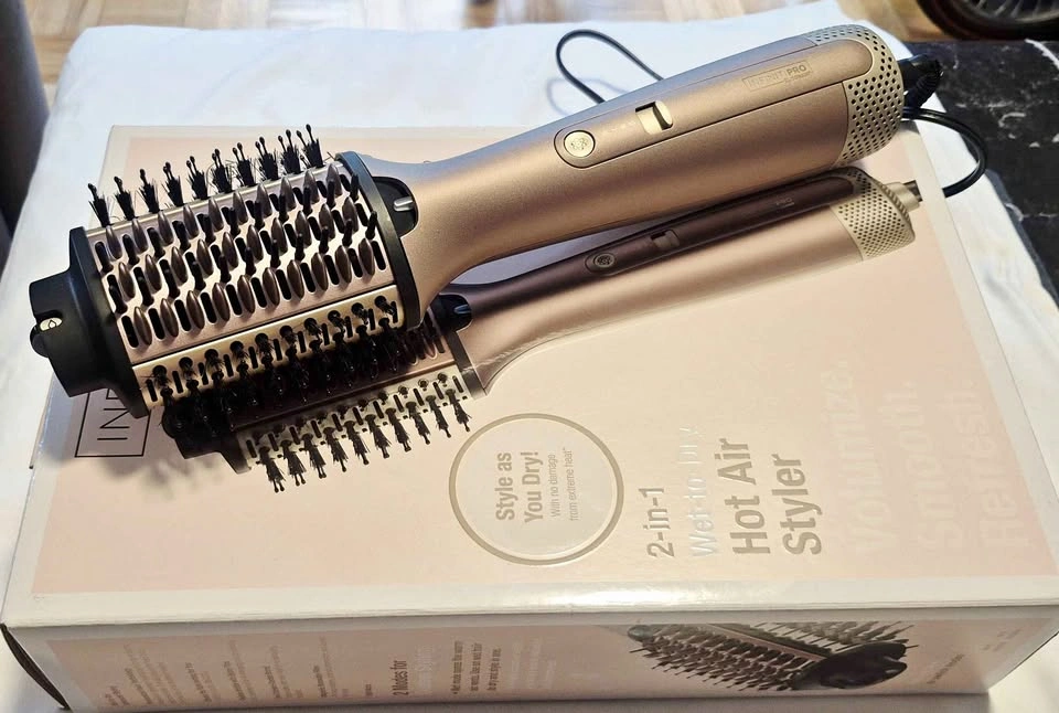 InfinitiPro by Conair 2-in-1 Wet-to-Dry Hot Air Styler