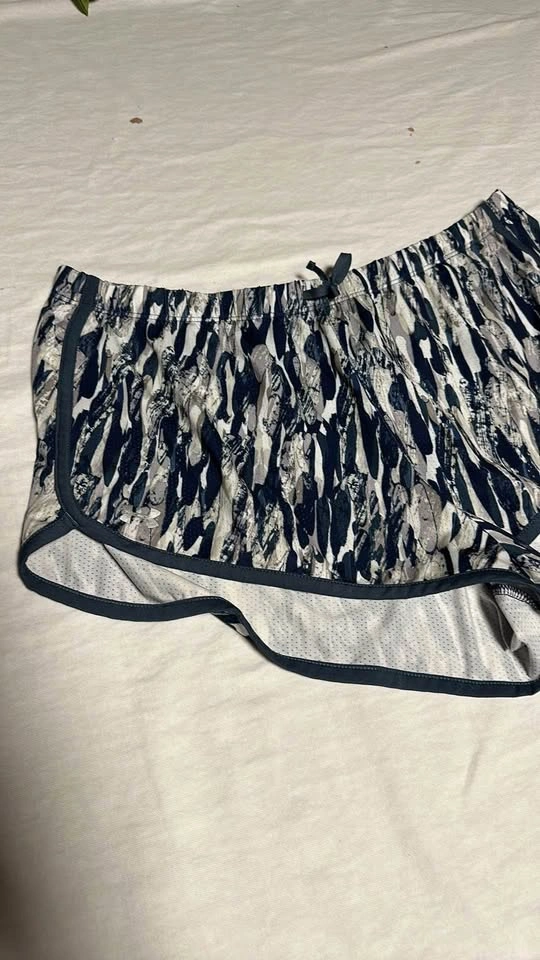 Under Armour loose Fit Comfy Shorts - photo 3