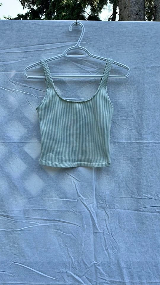 Dynamite Ribbed Cropped Tank Top