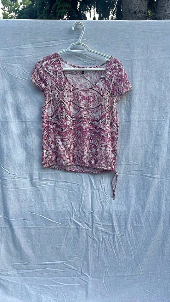 Hurley Pink Patterned Cap Sleeve Shirt