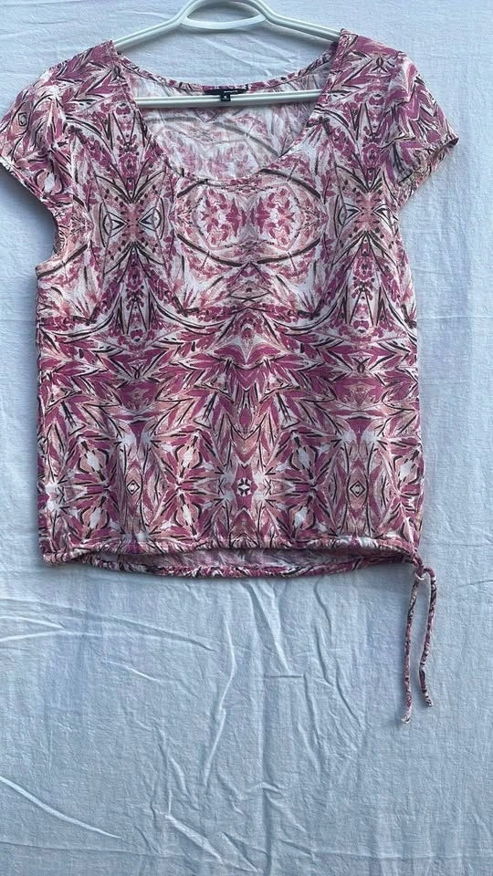 Hurley Pink Patterned Cap Sleeve Shirt - photo 5