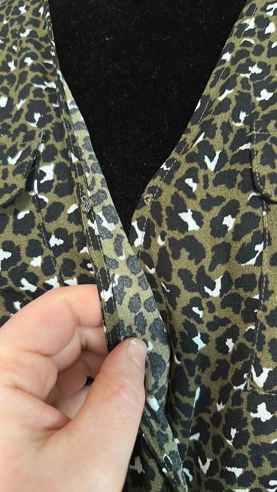 Abound Leopard Print V-Neck Blouse - photo 3
