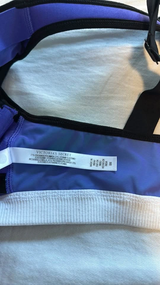 Victoria’s Secret Front Closure Sports Bra - photo 5