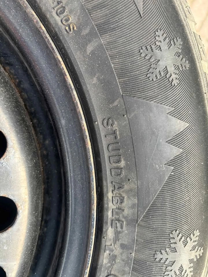 Winter tire set on rims - photo 4