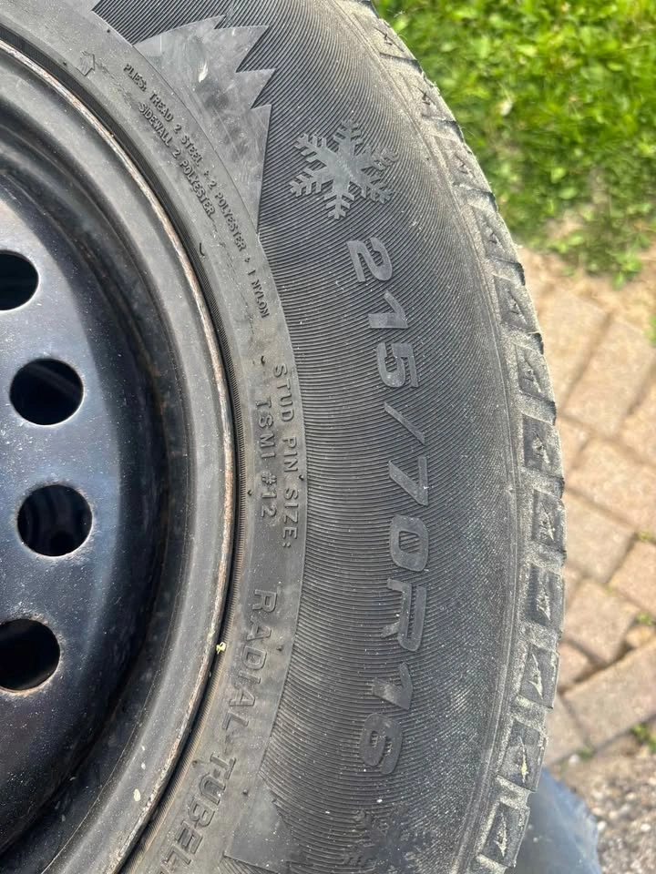 Winter tire set on rims - photo 5
