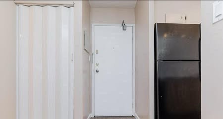 1 Bed 1 Bath - Downtown, All Inclusive(Power, Heat, Water) - photo 3