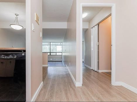 1 Bed 1 Bath - Downtown, All Inclusive(Power, Heat, Water) - photo 5