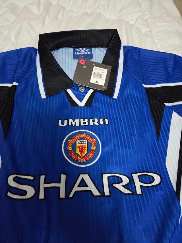 Man United Cantona #7 1996 1997 Blue Away - photo 3