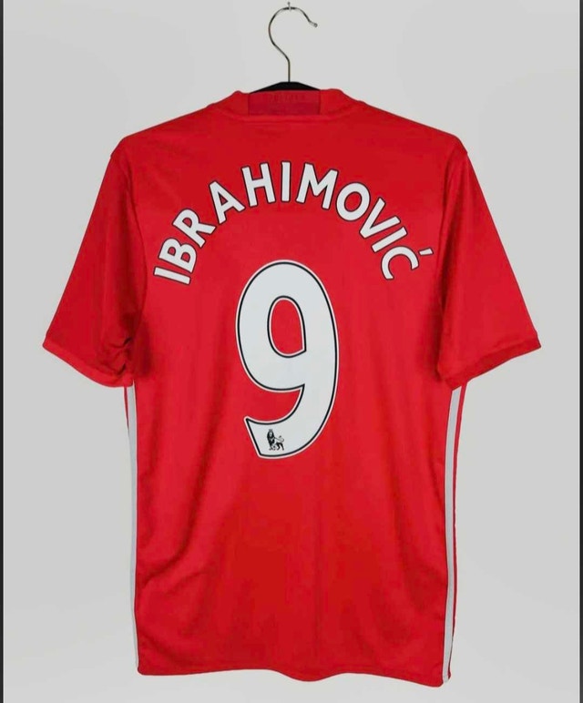 2016-17 Manchester United Home Shirt Ibrahimovic #9 - photo 2