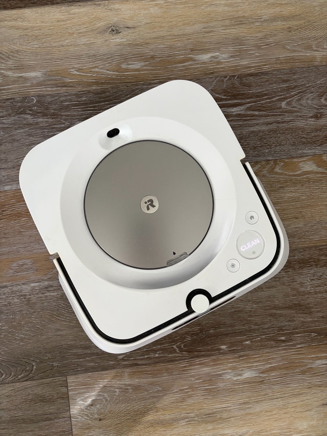 iRobot Roomba i7 Vacuum + Braava Jet m6 Robot Mop Bundle - photo 4