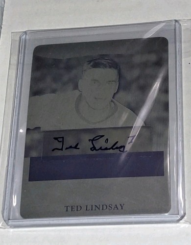 2017 Leaf In The Game Superlative Signatures Ted Lindsay 1/1