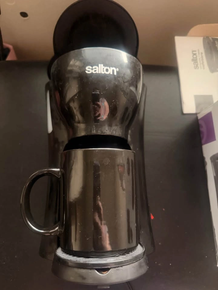 Salton Space Saving 1 Cup Coffeemaker - photo 3