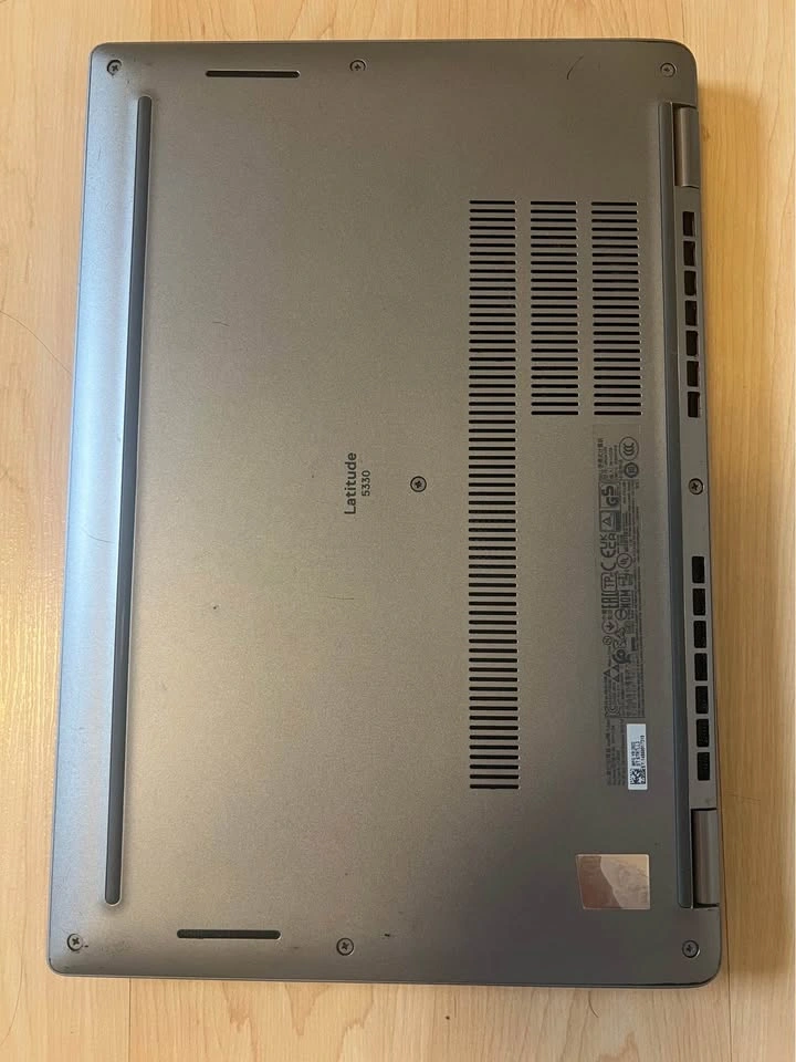 Dell Latitude laptop core i5 8gb ram 256gb ssd - photo 2