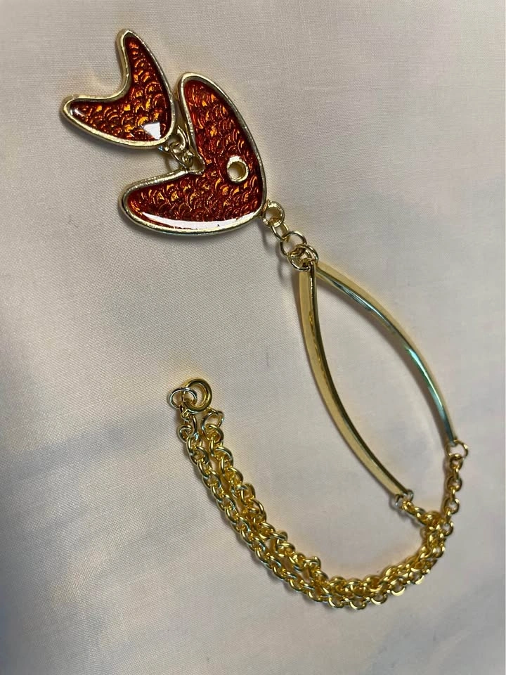 Brand New 6pc Layered Fish Pendant Necklace Lot - Boutique Deads