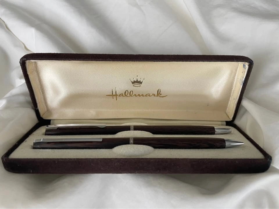Vintage Hallmark Wood Pen and Pencil Set - photo 2