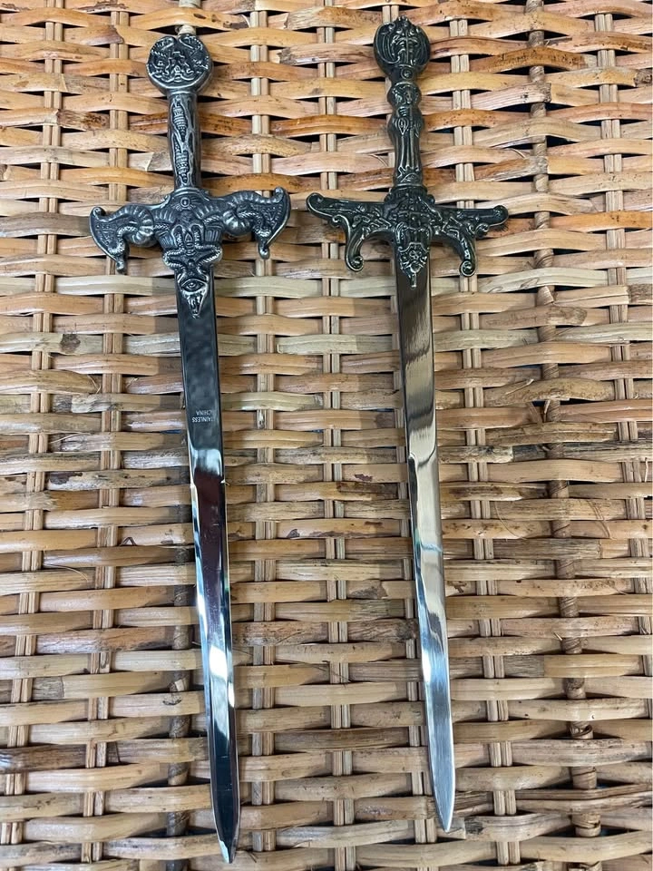Miniature Sword Letter Openers - photo 2