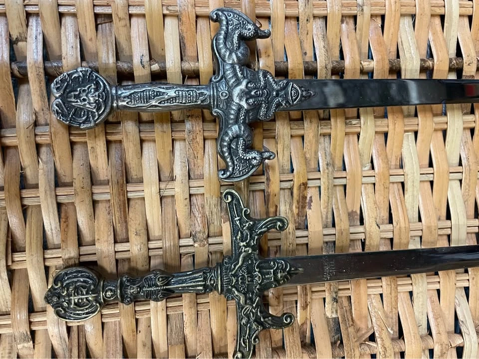 Miniature Sword Letter Openers - photo 3