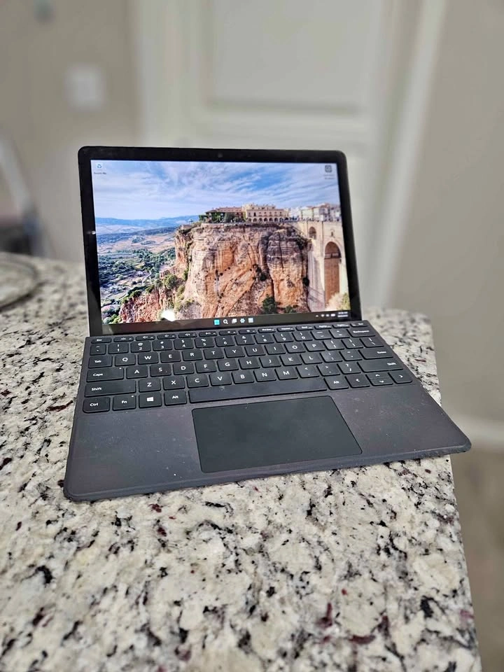 Microsoft Surface Go 2 - M3 version
