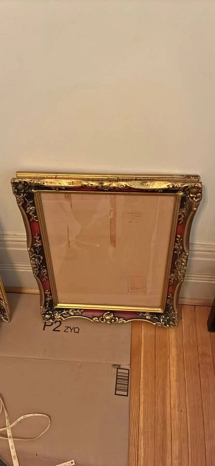 Antique/ vintage picture frame