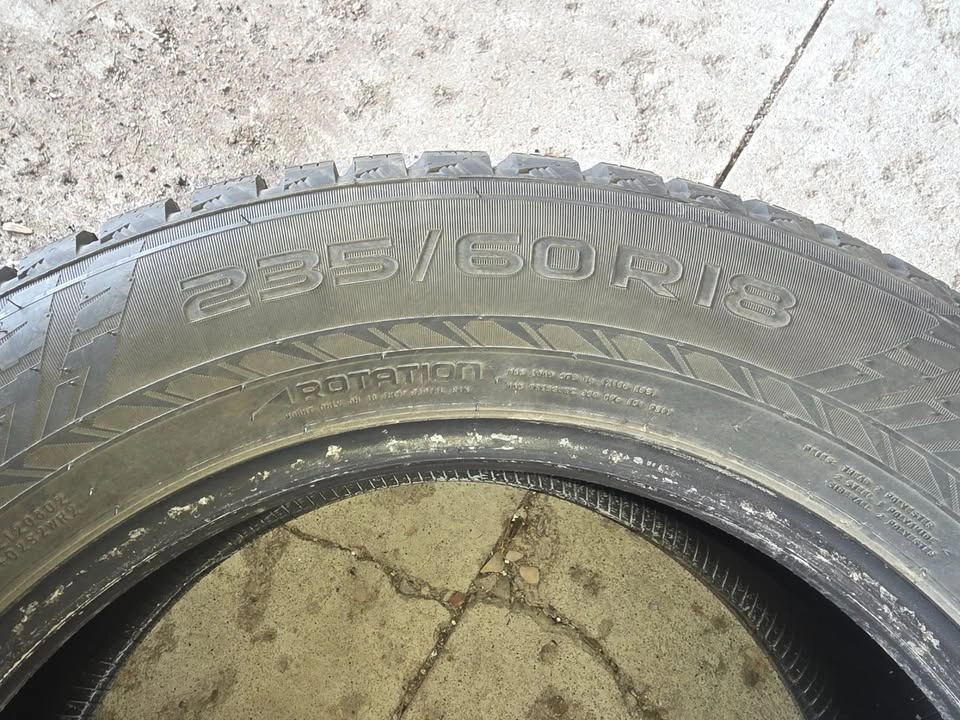 235/60R18 Nokian Hakkapeliitta 10 SUV - photo 5
