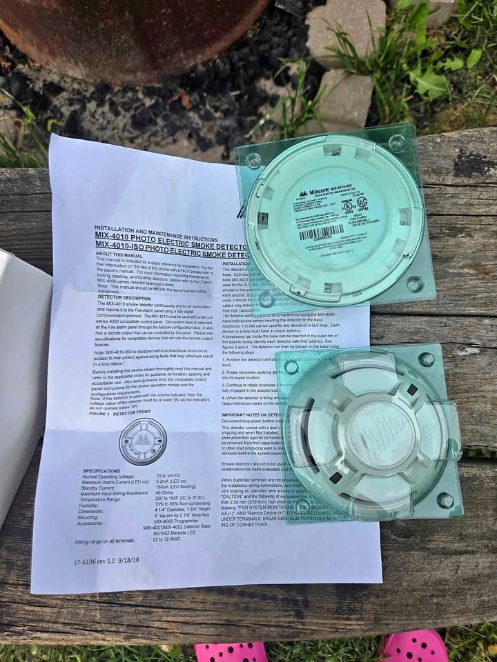 Photo electric smoke detector