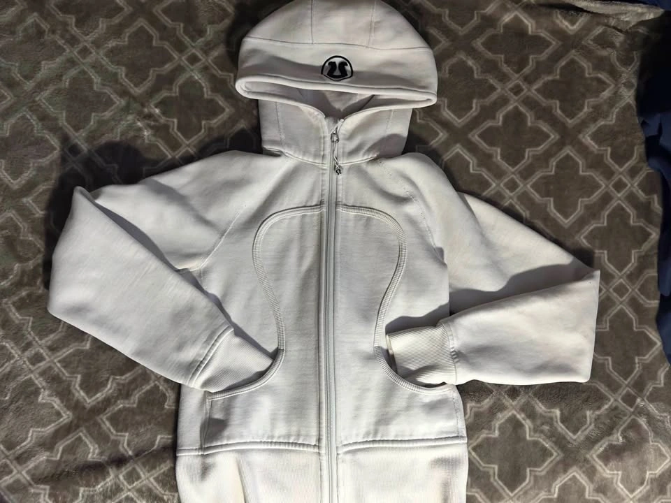 Vintage Y2k white Lululemon scuba