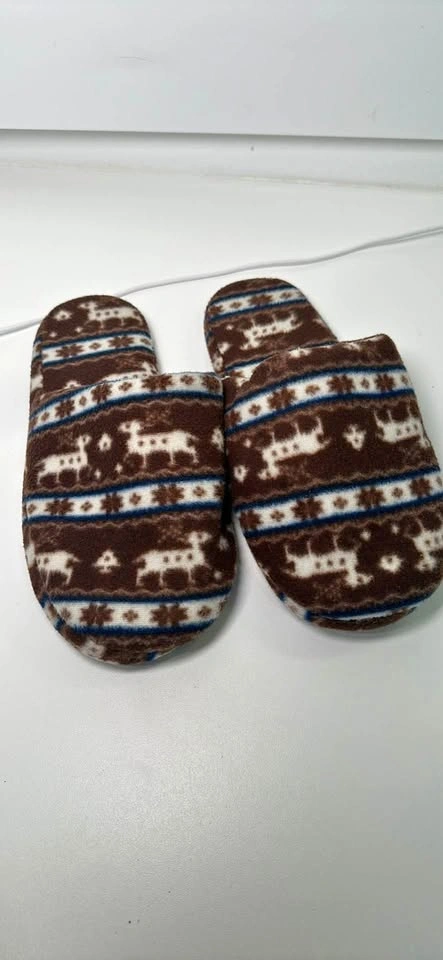 Reindeer Pattern Fleece Slippers