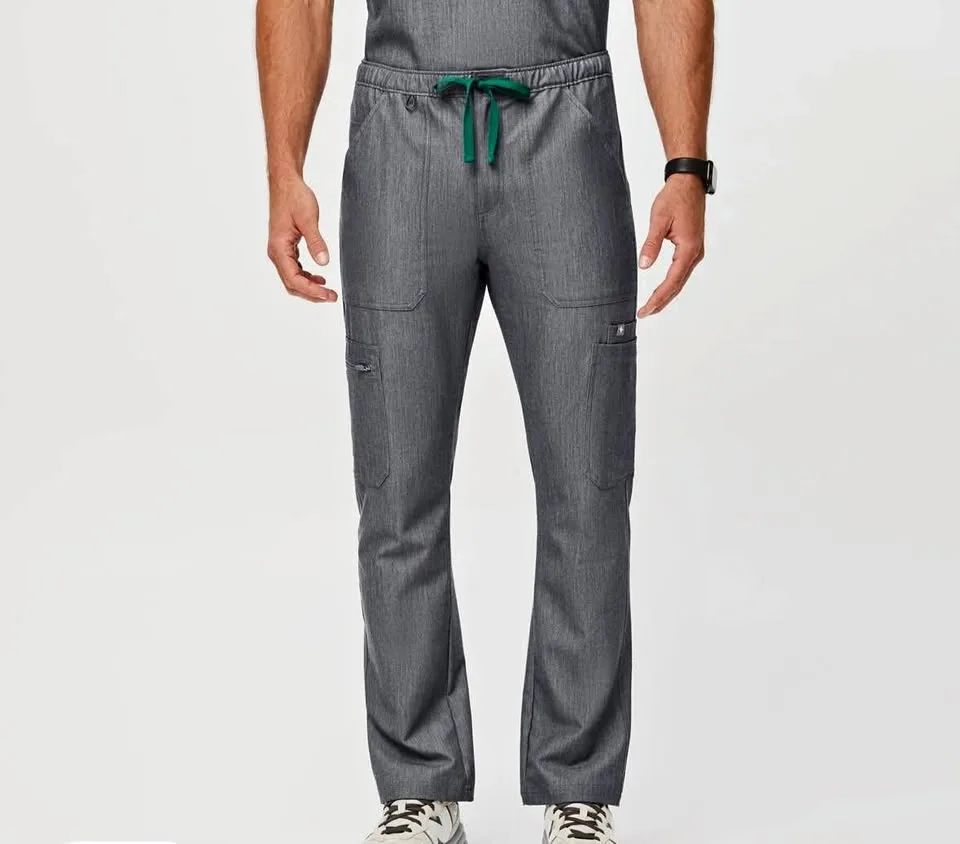 FIGS scrub Pants 9 pockets Medium men in good condition thumbnail