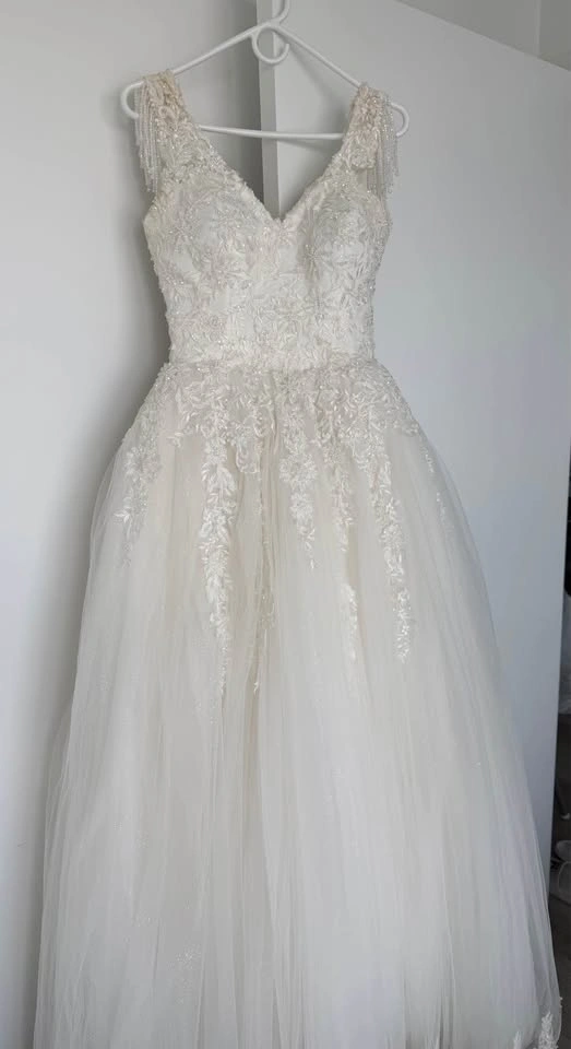 Chez Jordan Wedding Dress 🤍 - photo 2