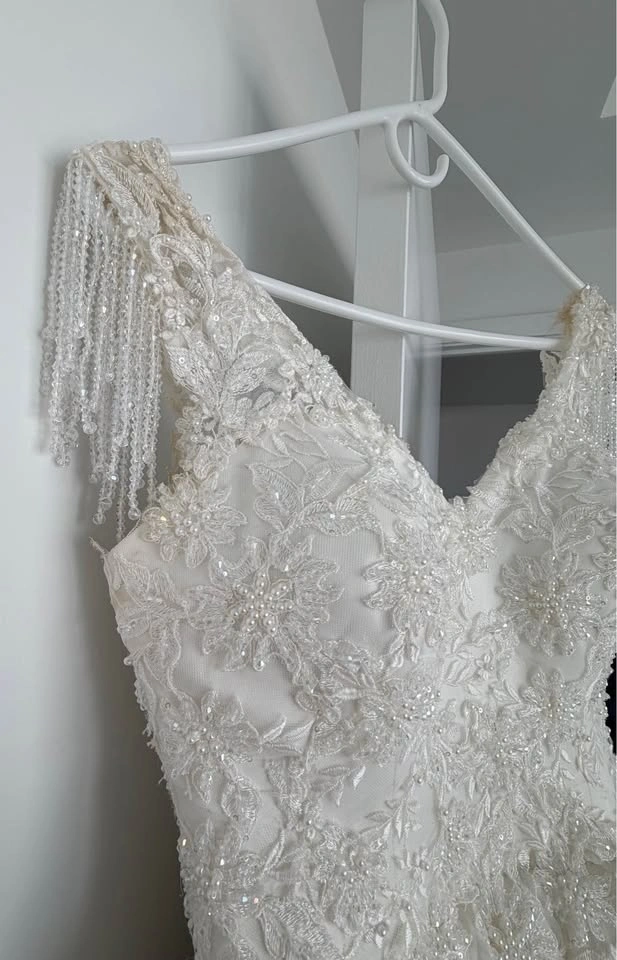 Chez Jordan Wedding Dress 🤍 - photo 3