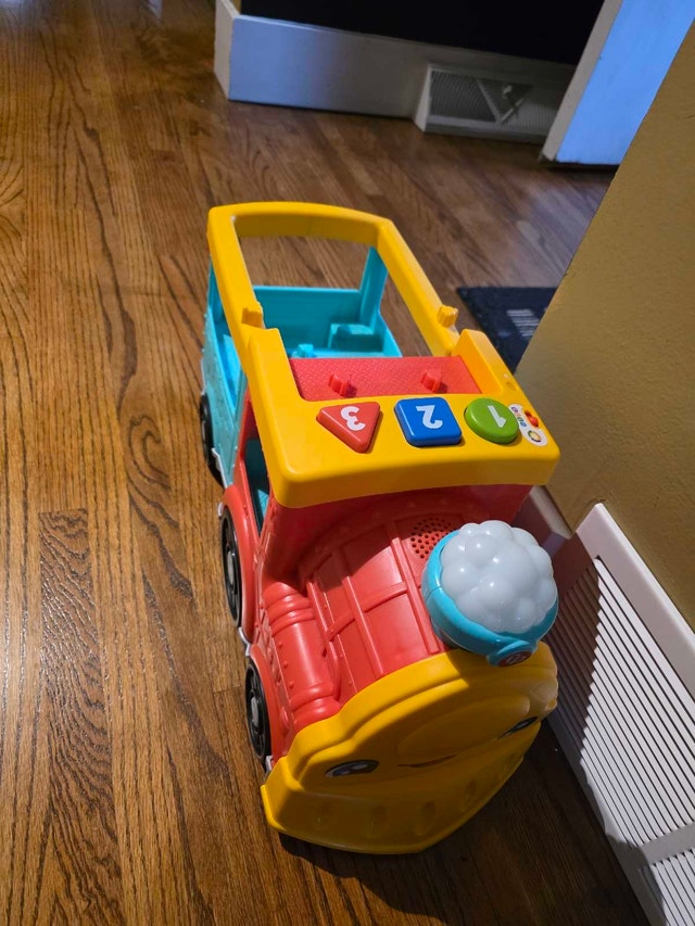Fisher-Price ABC Adventure Train