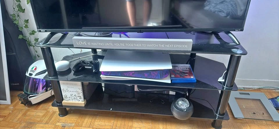 Glass tv table
