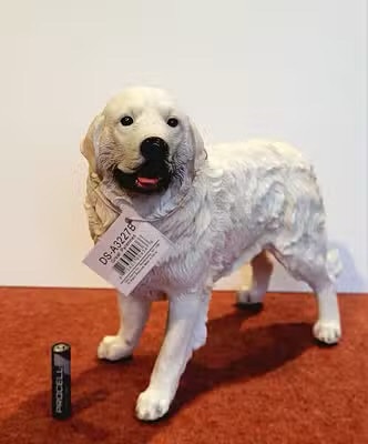 Great Pyrenees dog Figurine