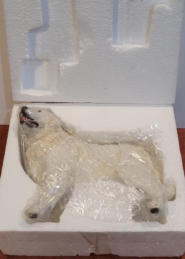 Great Pyrenees dog Figurine - photo 2