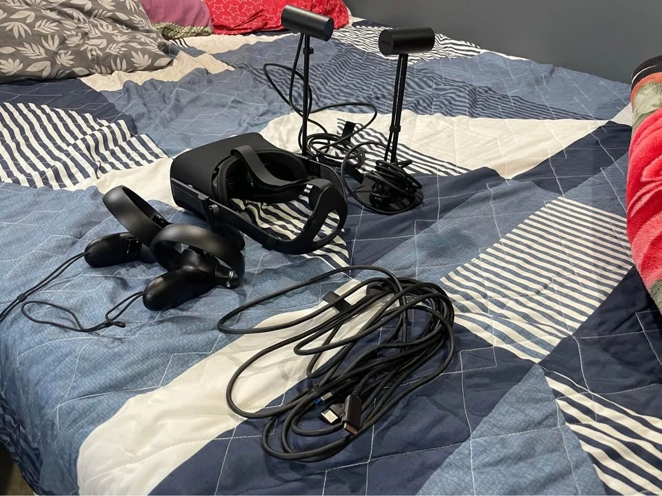 Oculus rift CV1 - photo 2