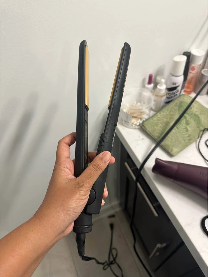 Hot Tools Hair Straightener (Move out Sale) - photo 2