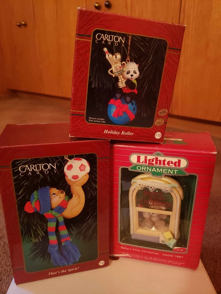 CHRISTMAS SEASONAL ITEMS - photo 4