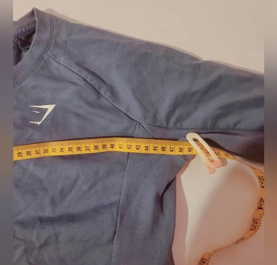 Gymshark cropped top Small purple sportswear image indicator(5)