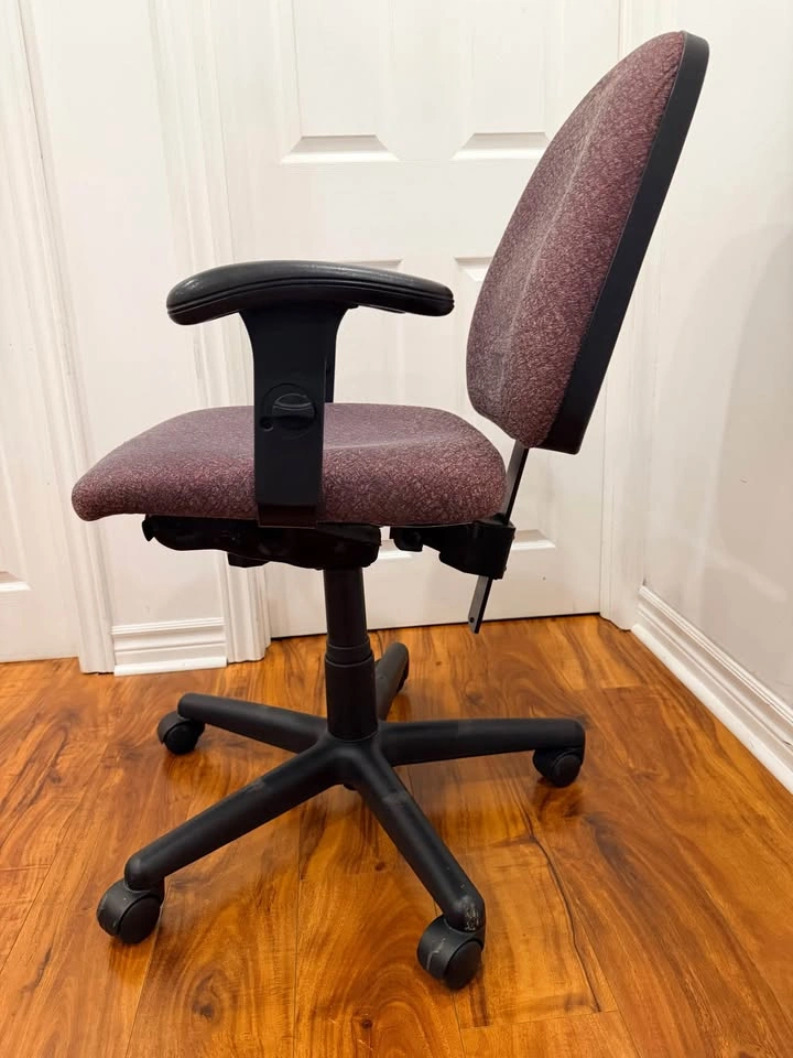 Ergonomic Fabric Office Chair - photo 5