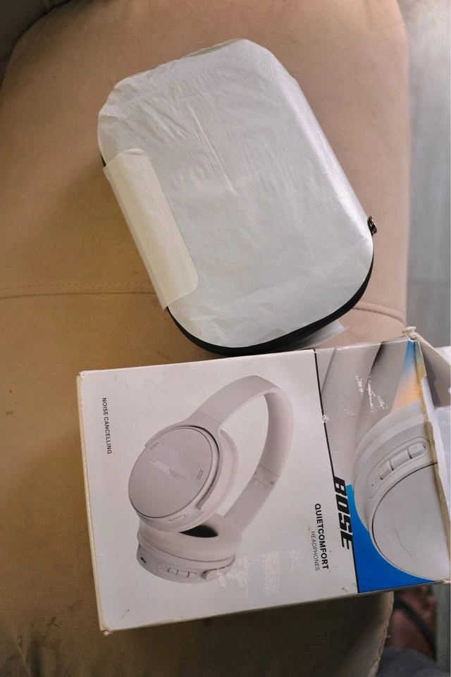 Bose QuietComfort Headphones (White Smoke) — Open Box - photo 5